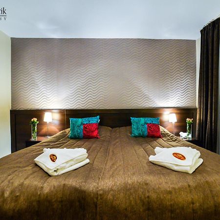 Hotel I Restauracja Zloty Las Екстер'єр фото