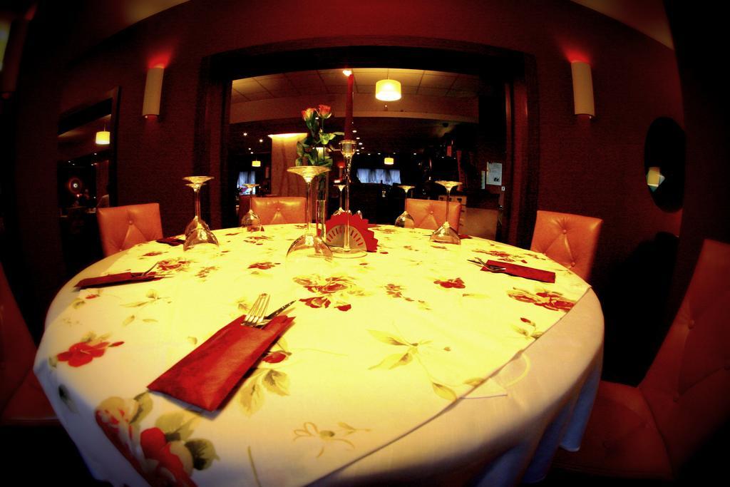 Hotel I Restauracja Zloty Las Екстер'єр фото