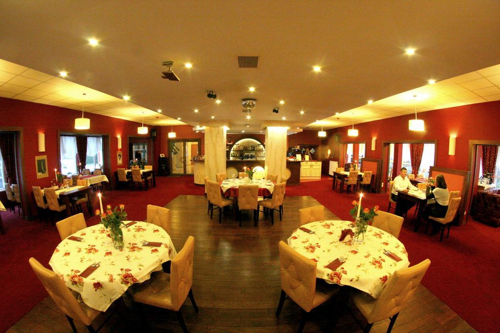 Hotel I Restauracja Zloty Las Екстер'єр фото