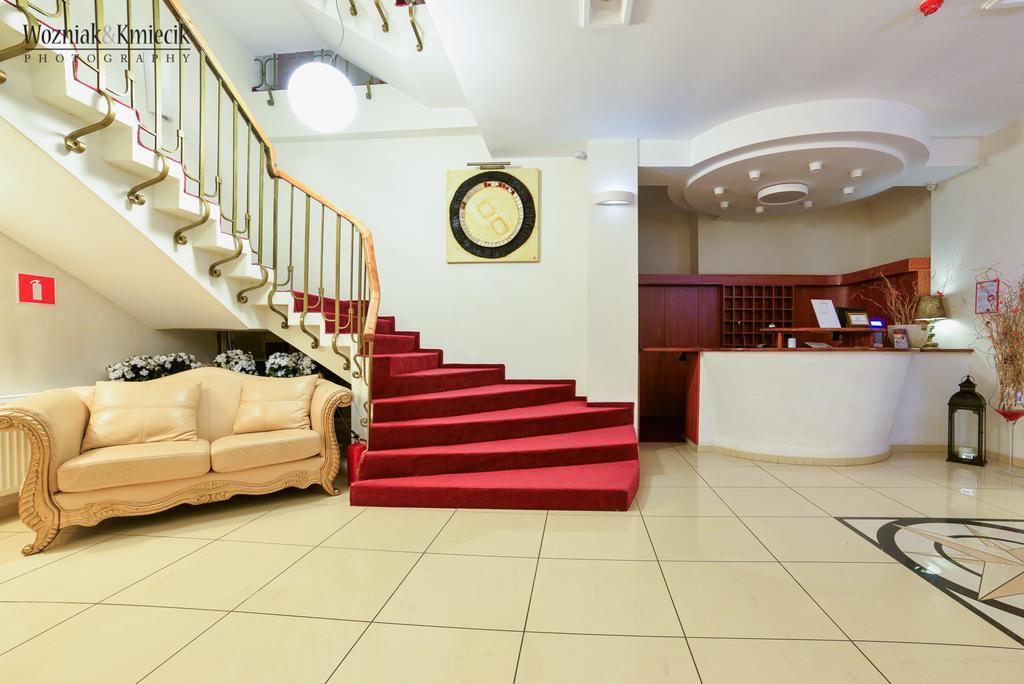 Hotel I Restauracja Zloty Las Екстер'єр фото