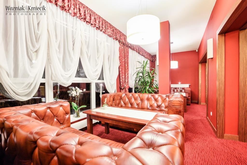 Hotel I Restauracja Zloty Las Екстер'єр фото