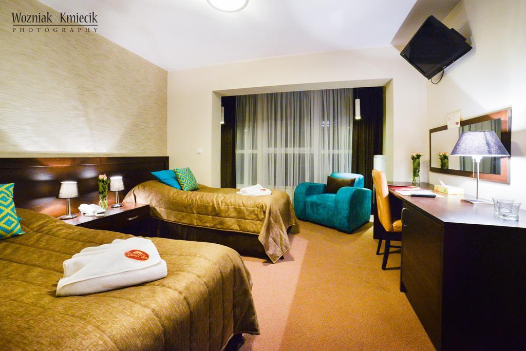 Hotel I Restauracja Zloty Las Екстер'єр фото